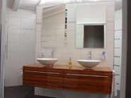 Badmöbel Badmöbel mit runden Aufsatzbecken